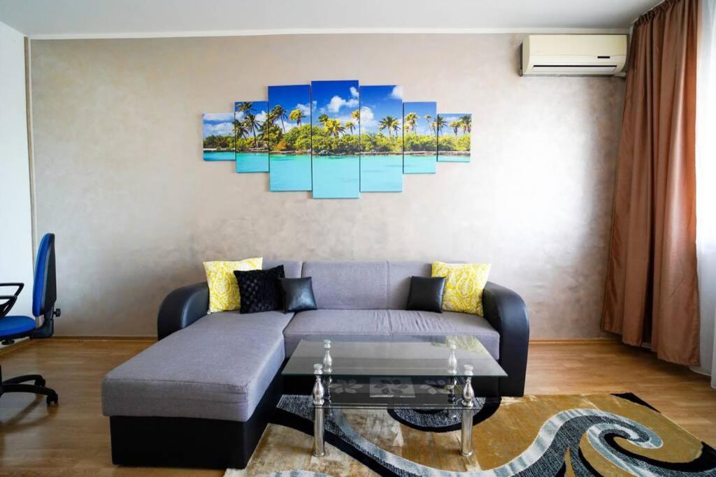 Sky Modern 1 Bedroom Apt W Free Parking Bukurešť Exteriér fotografie