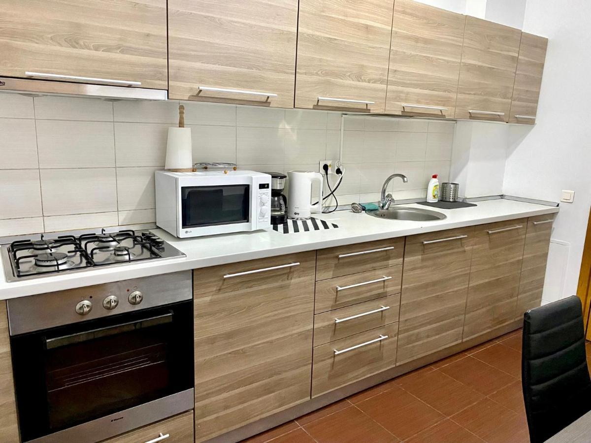 Sky Modern 1 Bedroom Apt W Free Parking Bukurešť Exteriér fotografie